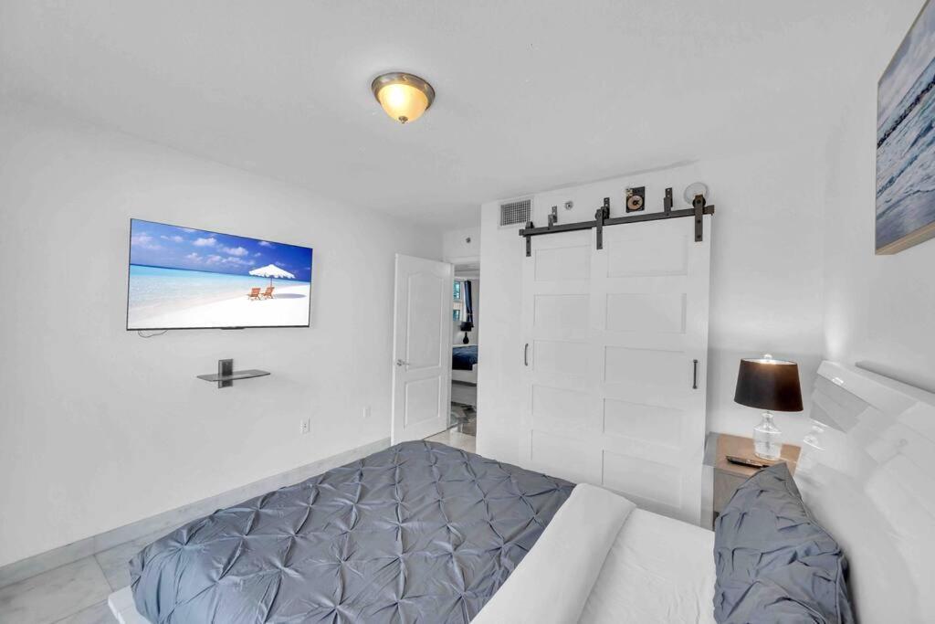 Iconic High Floor 3 Bedrooms In The Heart Of 마이애미 외부 사진