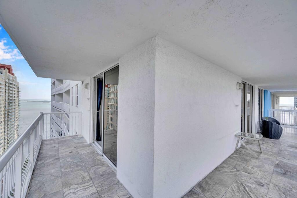 Iconic High Floor 3 Bedrooms In The Heart Of 마이애미 외부 사진