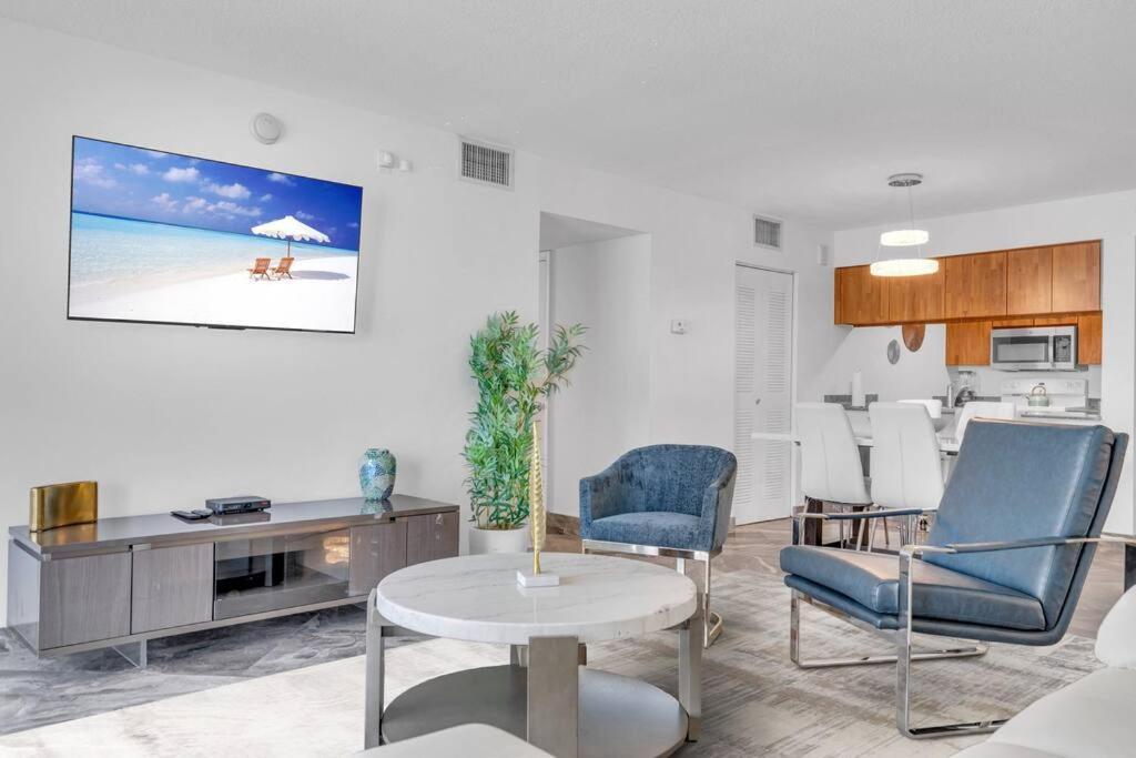 Iconic High Floor 3 Bedrooms In The Heart Of 마이애미 외부 사진
